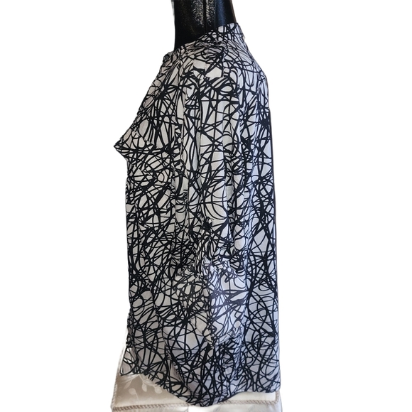 Calvin Klein White and Black Abstract Shirt 1X - Picture 5 of 7